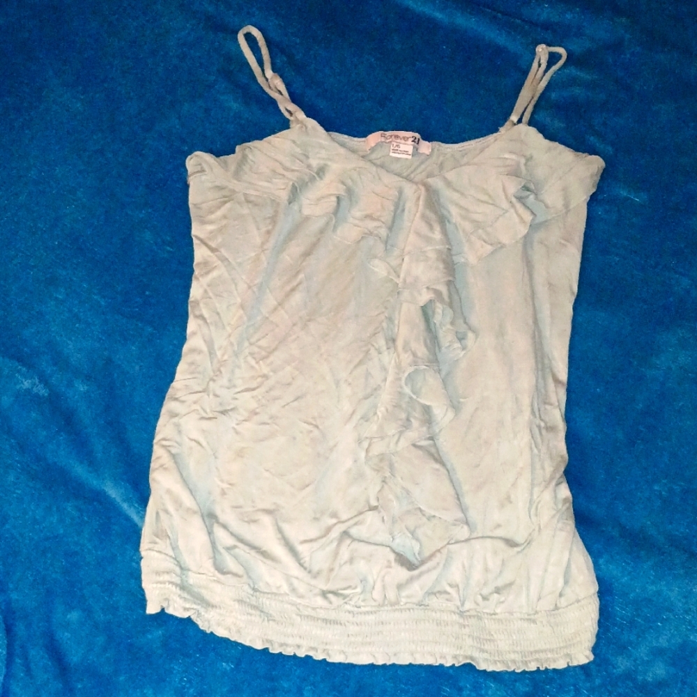 Must Bundle For $3 Offer. Adorable Forever 21 Juniors Large Green Fancy Tank Top